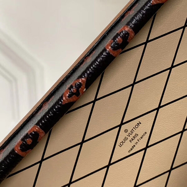 入手困難品!ルイヴィトン プティットマル コピー キャットグラム M44407